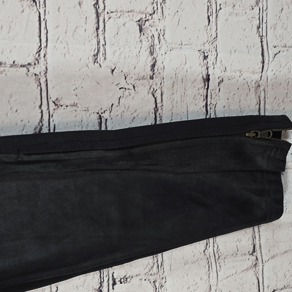 ABS Allen Schwartz Women's Sleek Faux Suede Black Skinny Pants Size 29 NWT - Picture 4 of 10